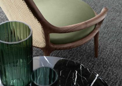 Living room armchair model Patti structure in solid walnut – BertO