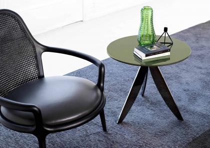 Patti black design armchair with green lacquered Circus coffee table - BertO