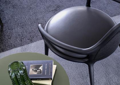 Seat details black Patti design armchair - BertO