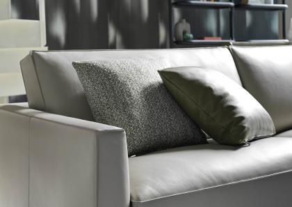 Tommy curved corner sofa armrest in leather - BertO