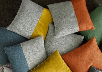 Colored cushions Chris - BertO