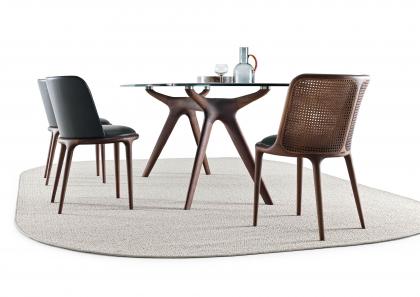 Stiv crystal table with structure in solid Canaletto walnut with Cherie and Joan chairs