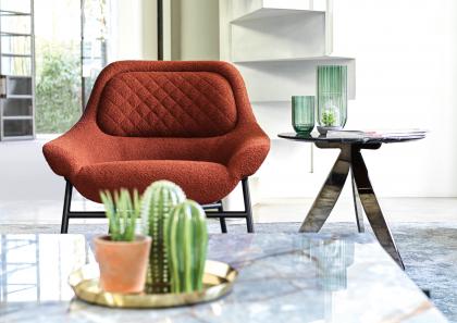 Hanna design armchair with steel frame – BertO