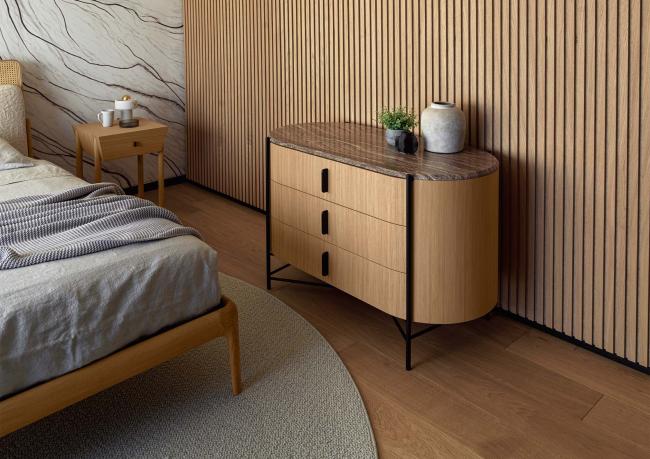 315 Oak Design Chest of Drawers - BertO