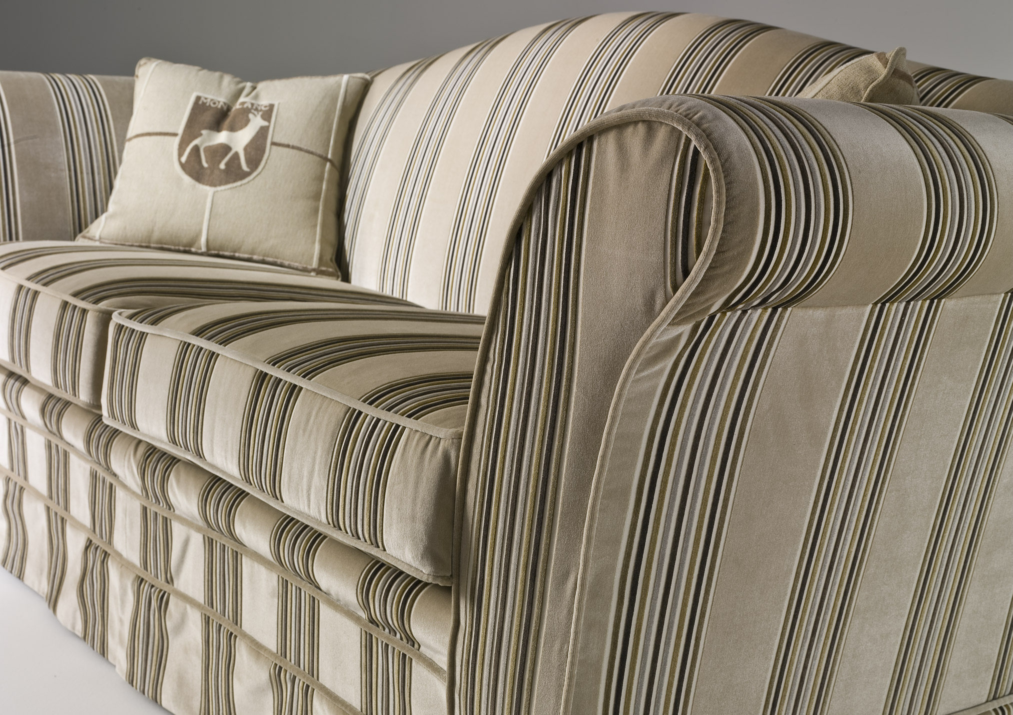 Vienna 2 seater Classic sofa Berto Salotti