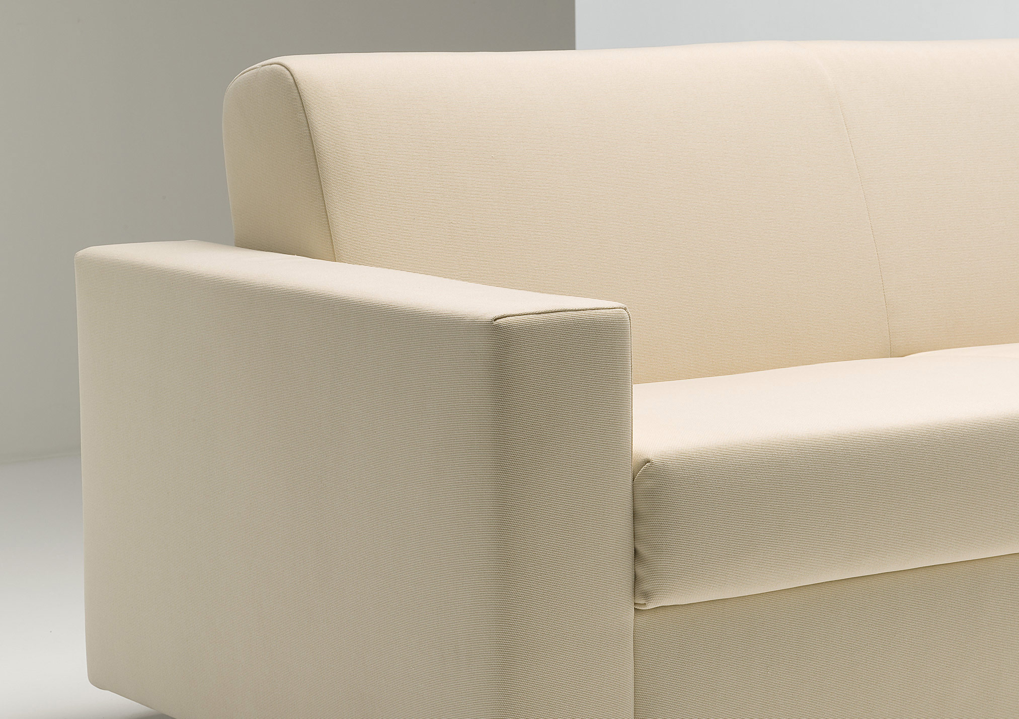 San Diego Sofa With Pullout Bed Berto Salotti