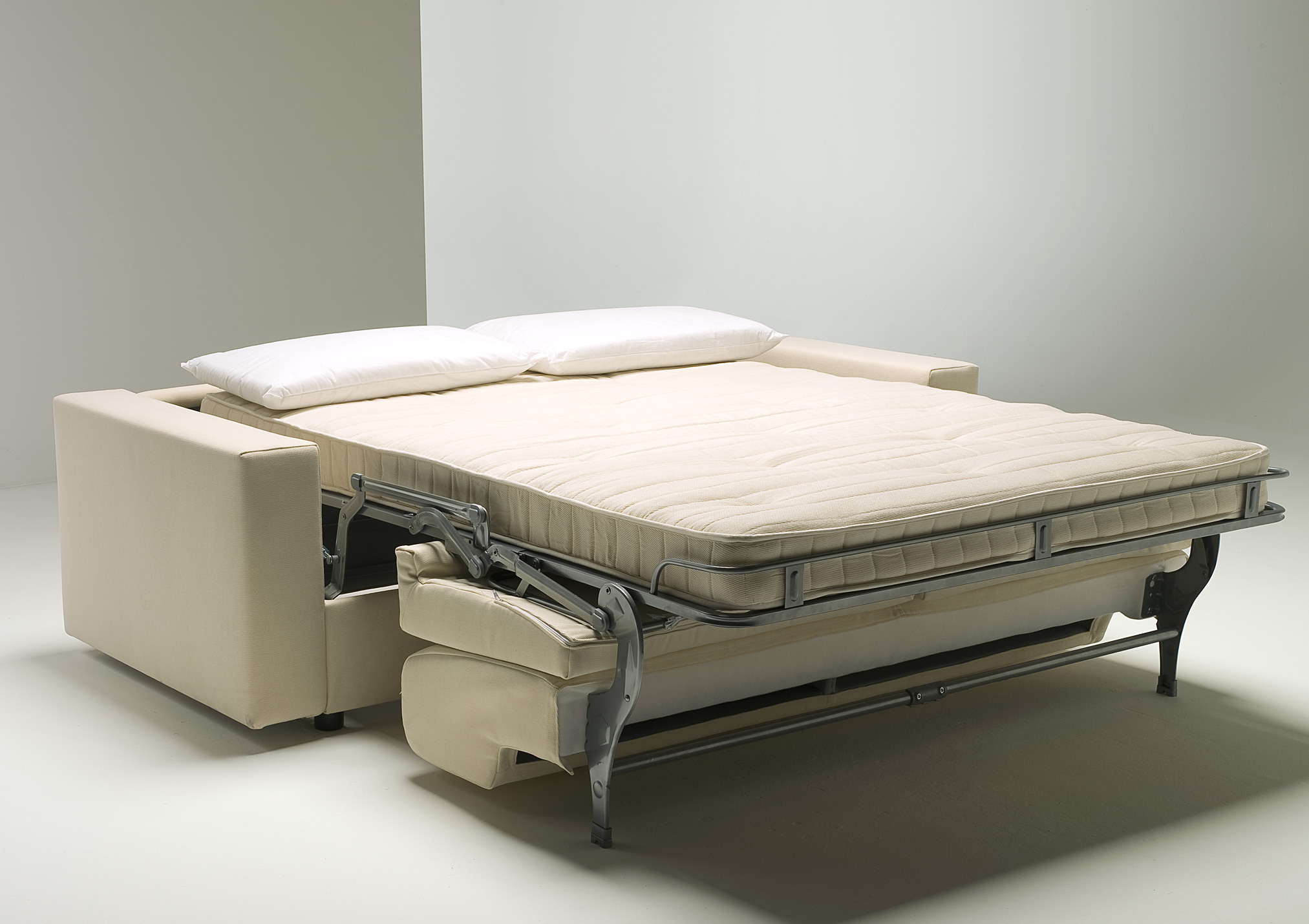 San Diego Sofa With Pullout Bed Berto Salotti