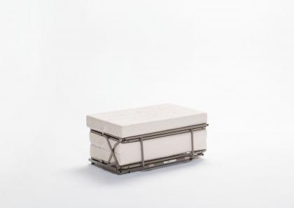 Paguro pouf bed - closed
