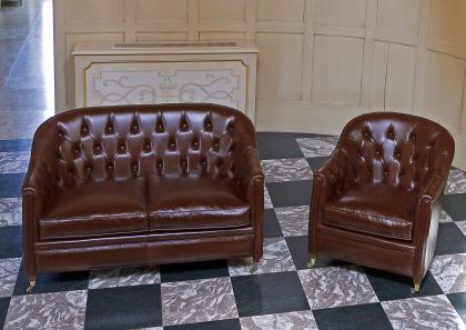 Wembley sofa and armchair - Chester BertO collection