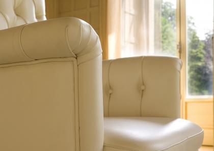 Doctor executive armchair