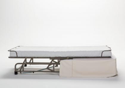 Armchair Flora convertible into a bed