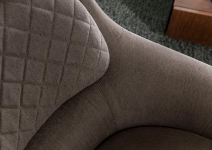 Hanna Designer armchair in wood and leather – Berto Salotti
