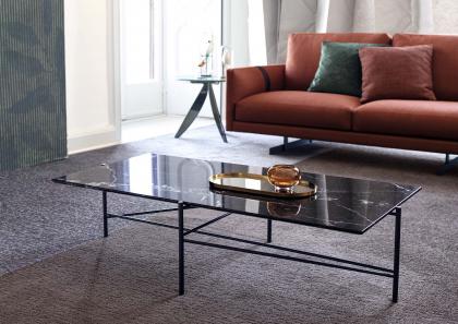 Matching the Riff coffee table in black Marquinia marble with the Dee Dee sofa with reversible peninsula - BertO